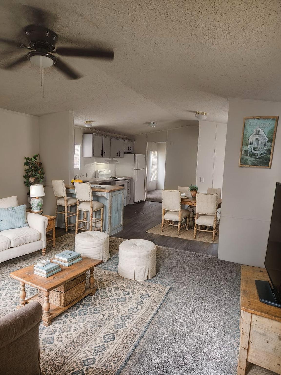 38 COTTON BAYOU CIRCLE